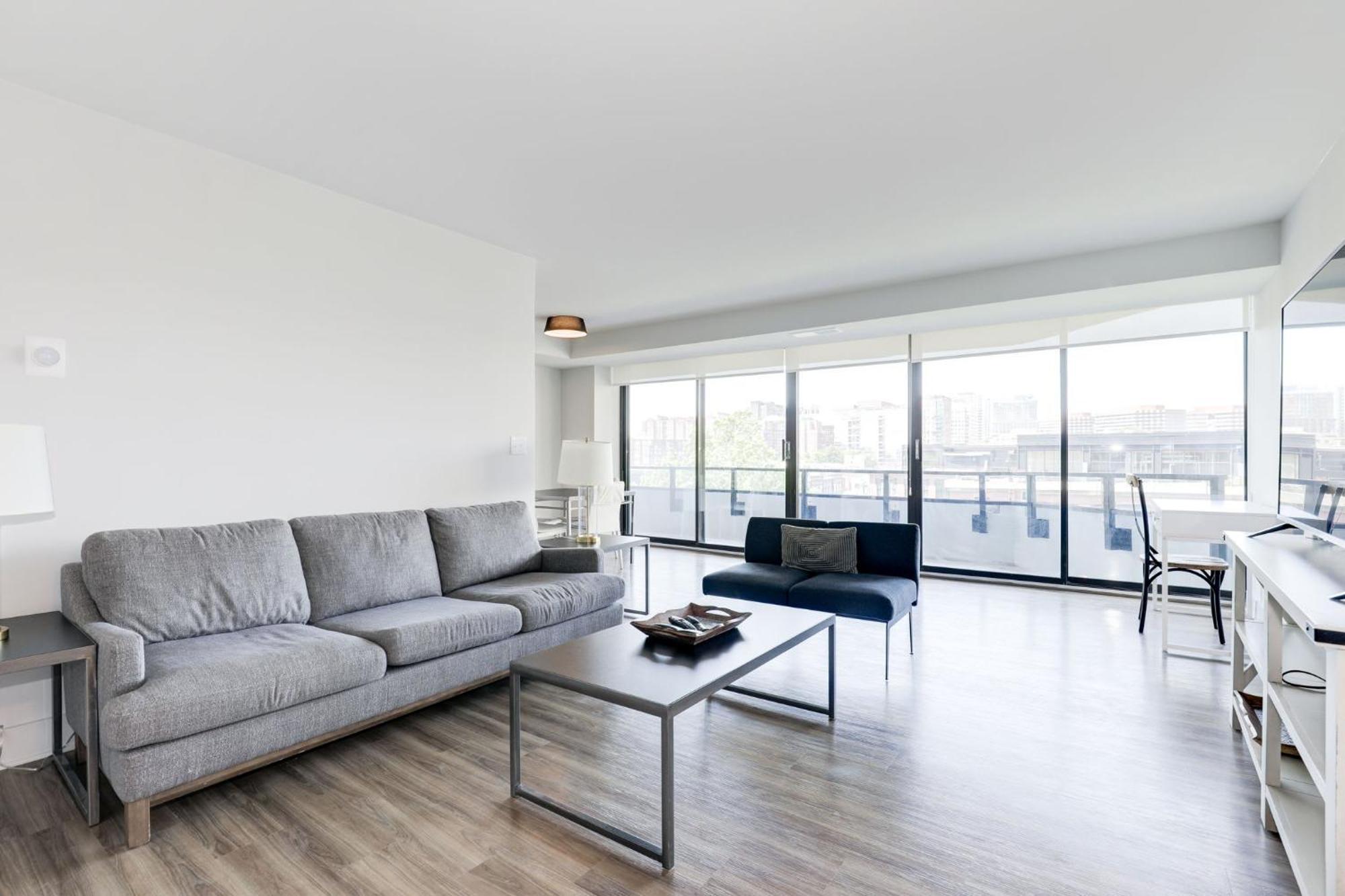 2Br Executive Apartment In Prime Location Arlington Exterior foto